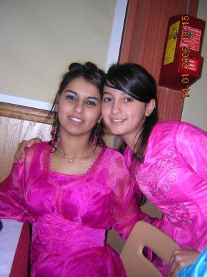 sarah & sou&eacute;la